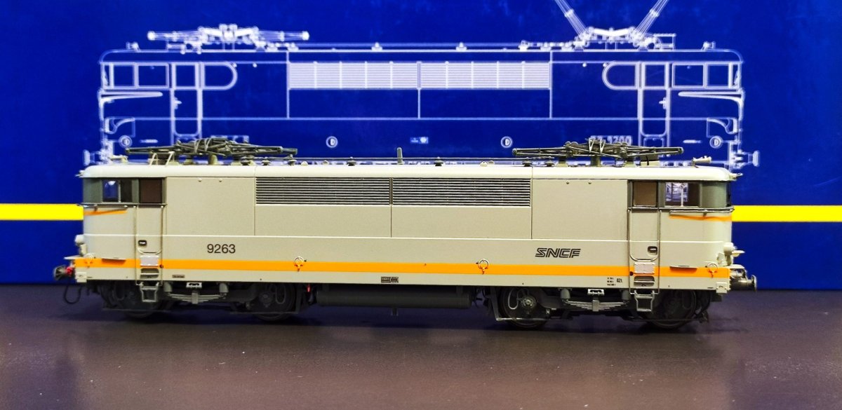 REE MB-085S Locomotive électrique SNCF BB 9263 – Digital Sonore & pantographes motorisés – Image 2